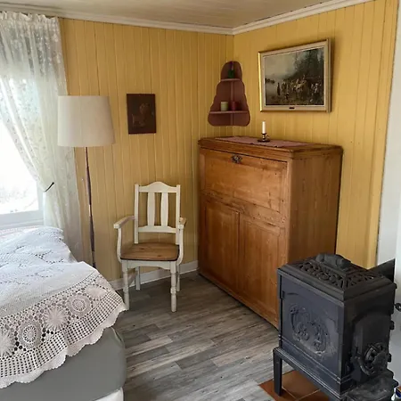 Penzion Farm In Cozy At Vestre Kinn