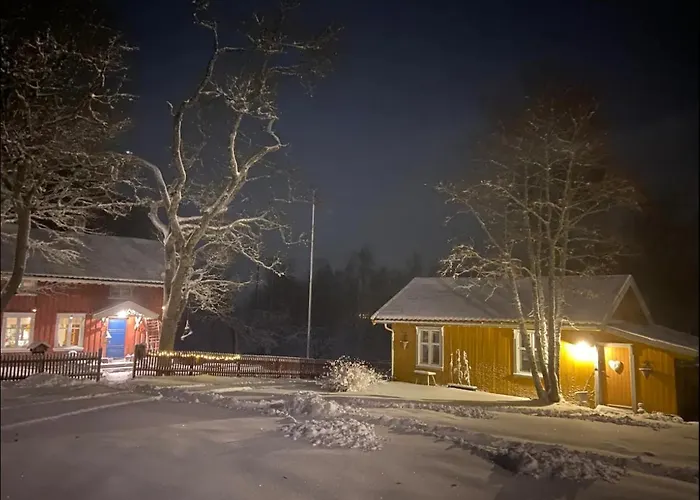 Gjestgiverier Farm In Cozy At Vestre Kinn 4*