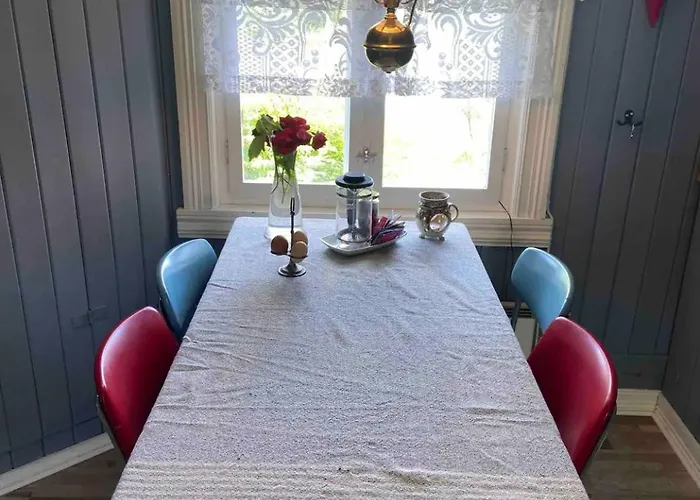 Gjestgiverier Farm In Cozy At Vestre Kinn 4*
