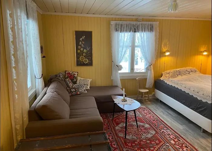 Farm In Cozy At Vestre Kinn Orje